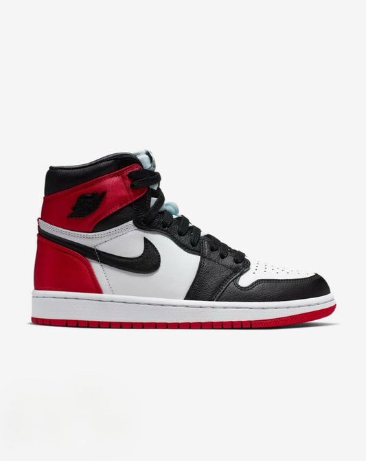 Nike Air Jordan 1 High OG "Black Toe"